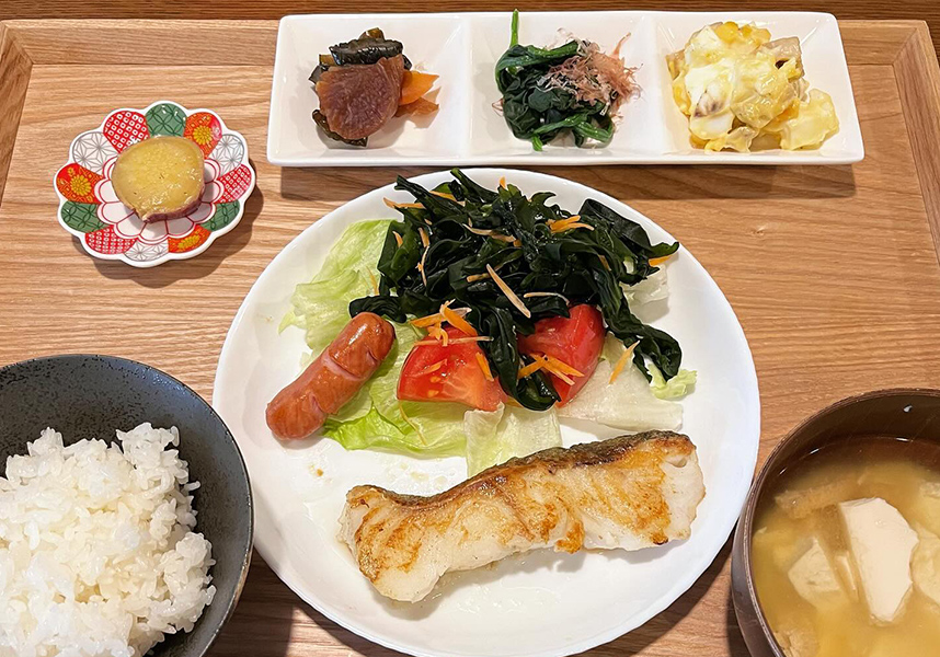 どこか安心する、なつかしの定食